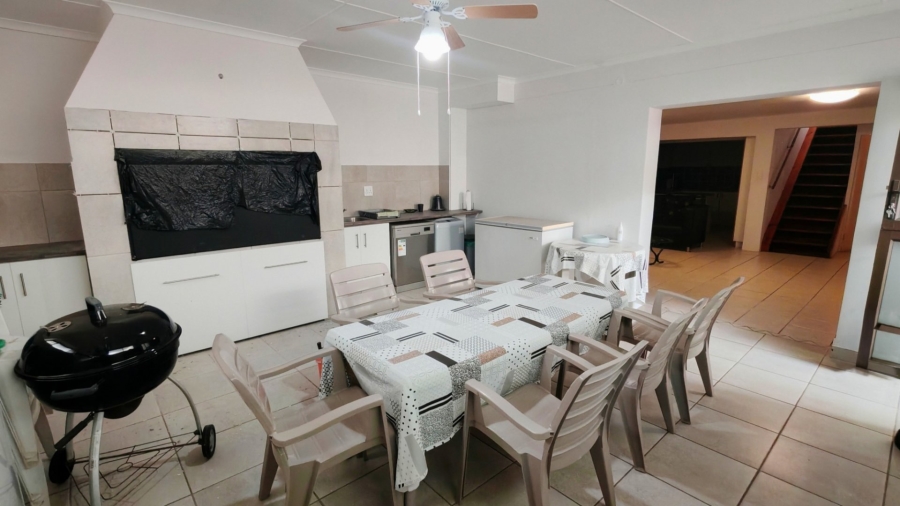 5 Bedroom Property for Sale in Twee Kuilen Western Cape